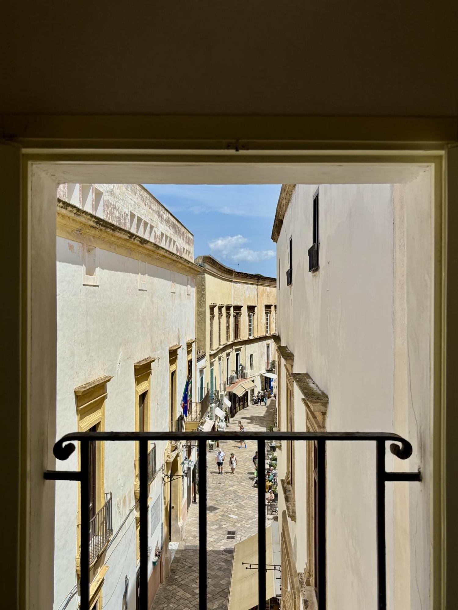 Kallistos Suites & Apartments Gallipoli Exterior photo